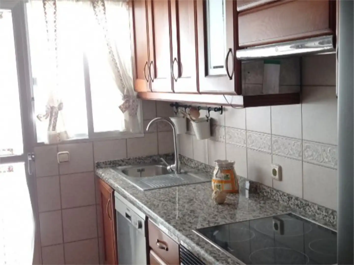 Flat for rent in Calle Pintor Arbasia, 14, Santa Rosa - Valdeolleros