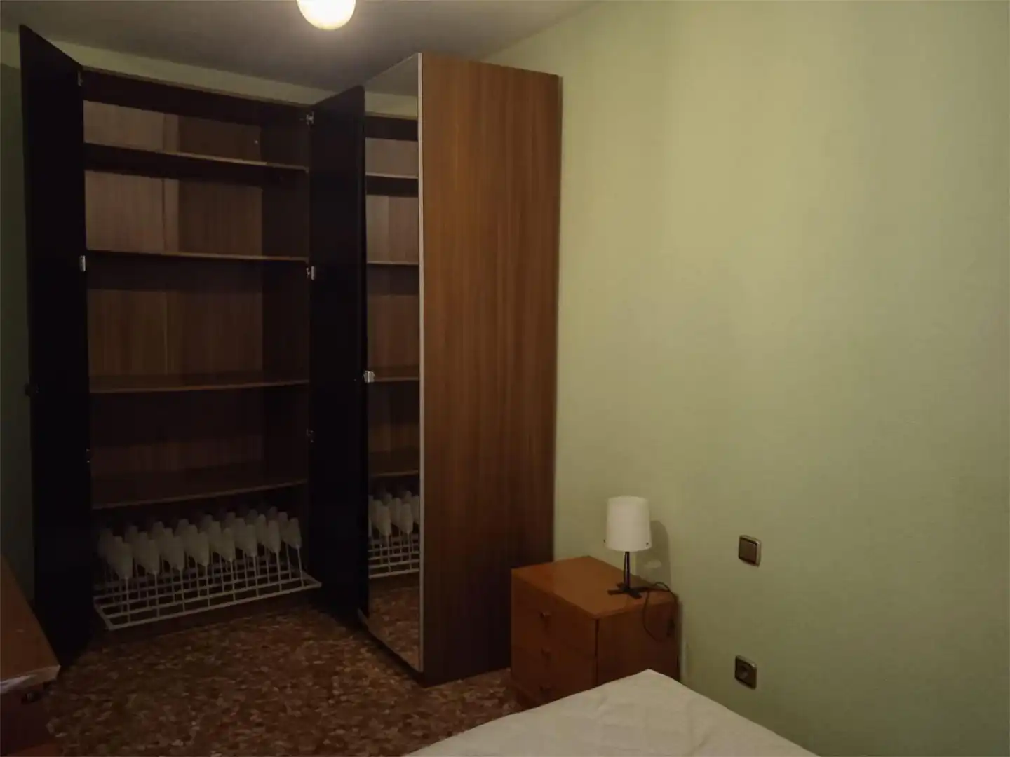 Flat for rent in Calle Pintor Arbasia, 14, Santa Rosa - Valdeolleros