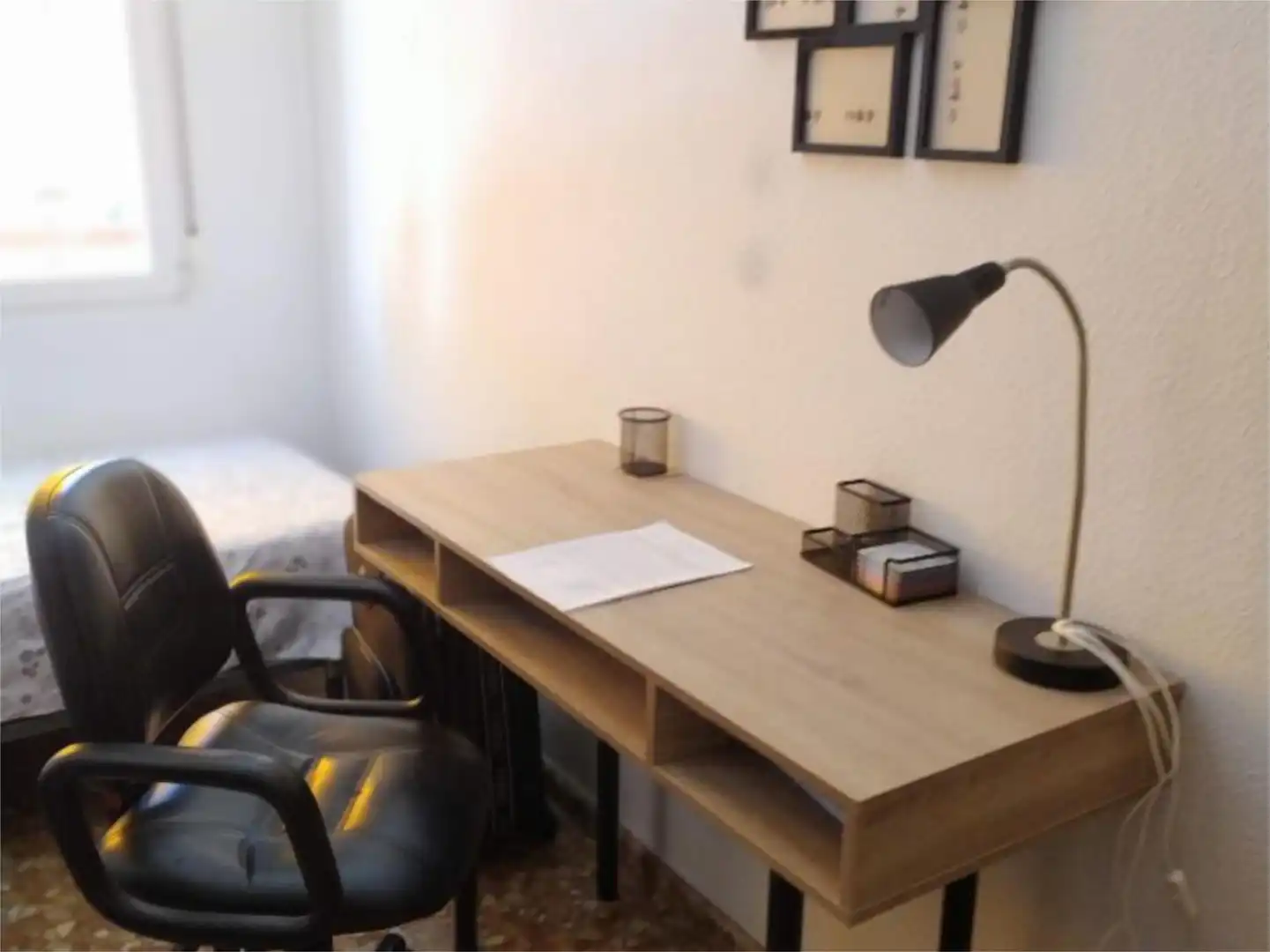 Flat for rent in Calle Pintor Arbasia, 14, Santa Rosa - Valdeolleros