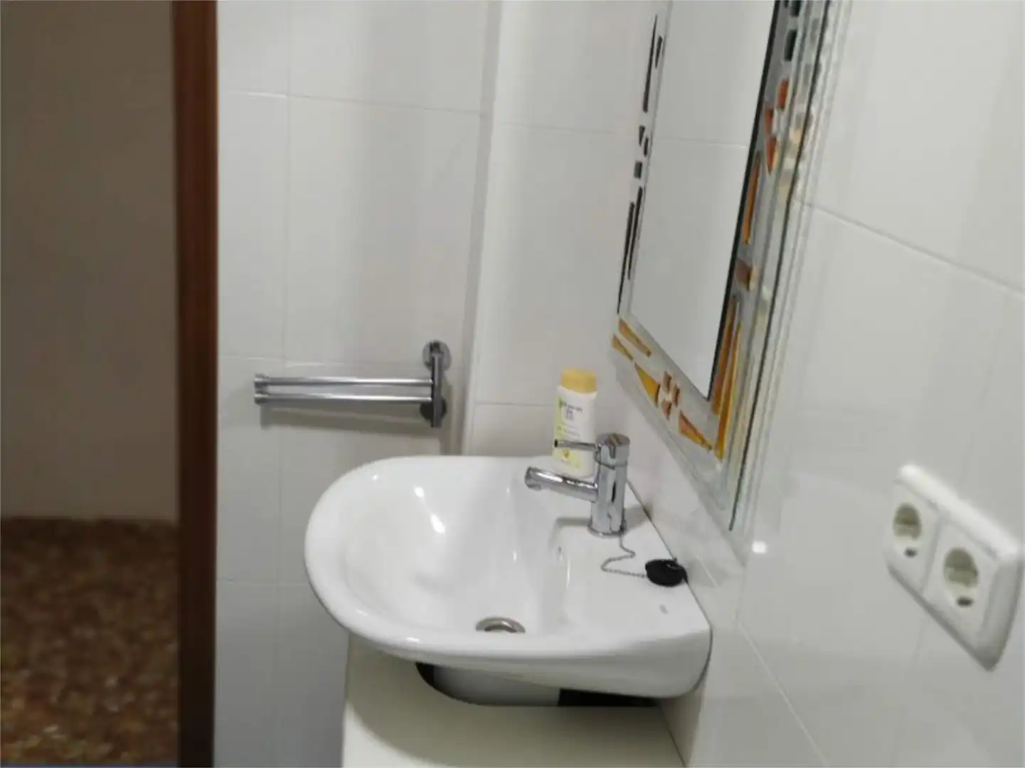 Flat for rent in Calle Pintor Arbasia, 14, Santa Rosa - Valdeolleros