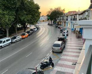 Vista exterior de Apartament de lloguer en Marbella amb Calefacció, Terrassa i Moblat