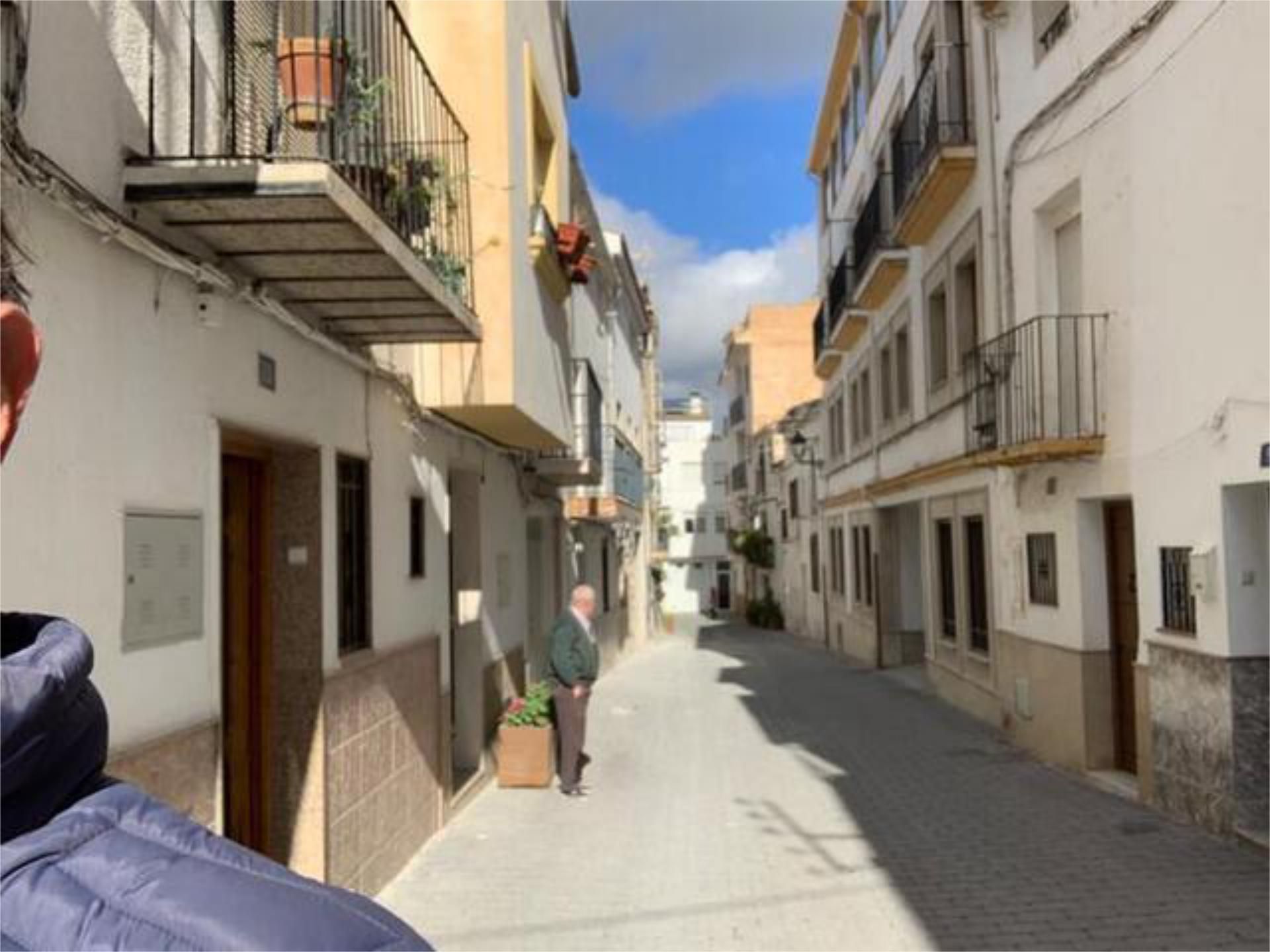 Vista exterior de Pis de lloguer en Quesada amb Calefacció, Terrassa i Traster