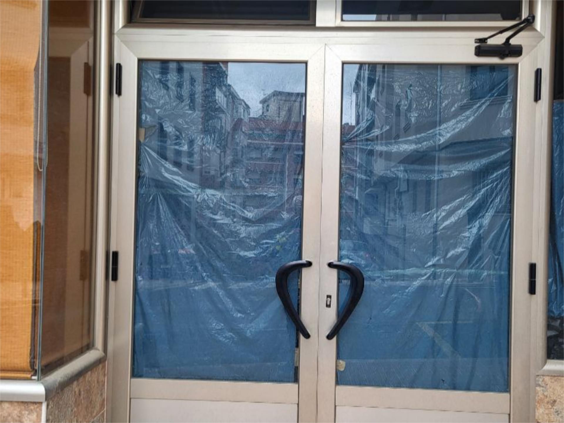 Local en venda en Barakaldo  amb Aire condicionat i Moblat
