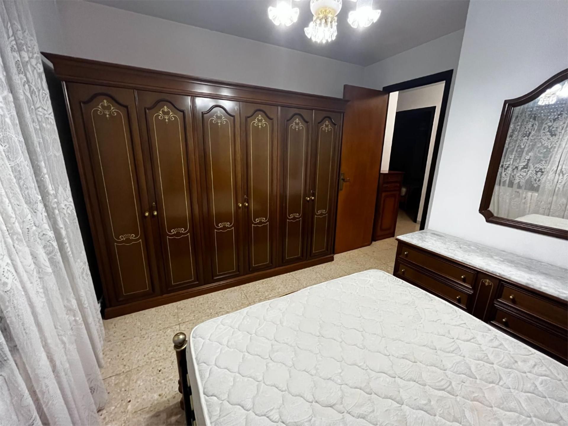 Bedroom of Single-family semi-detached to rent in Gimenells i el Pla de la Font  with Air Conditioner, Heating and Terrace