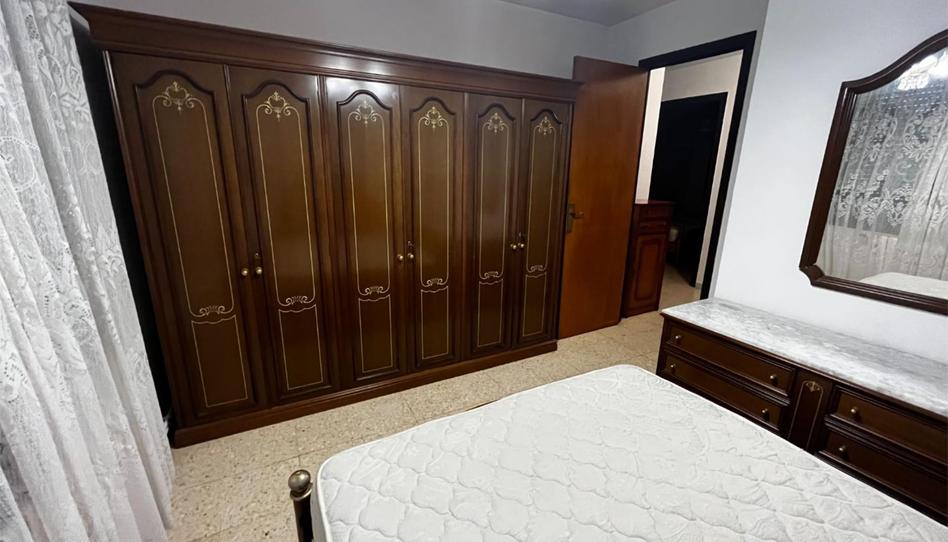 Foto 1 de Casa adosada de lloguer a Avinguda D'alpicat, 12, Gimenells i el Pla de la Font, Lleida