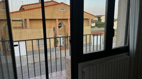 Foto 5 de Casa adosada de lloguer a Avinguda D'alpicat, 12, Gimenells i el Pla de la Font, Lleida