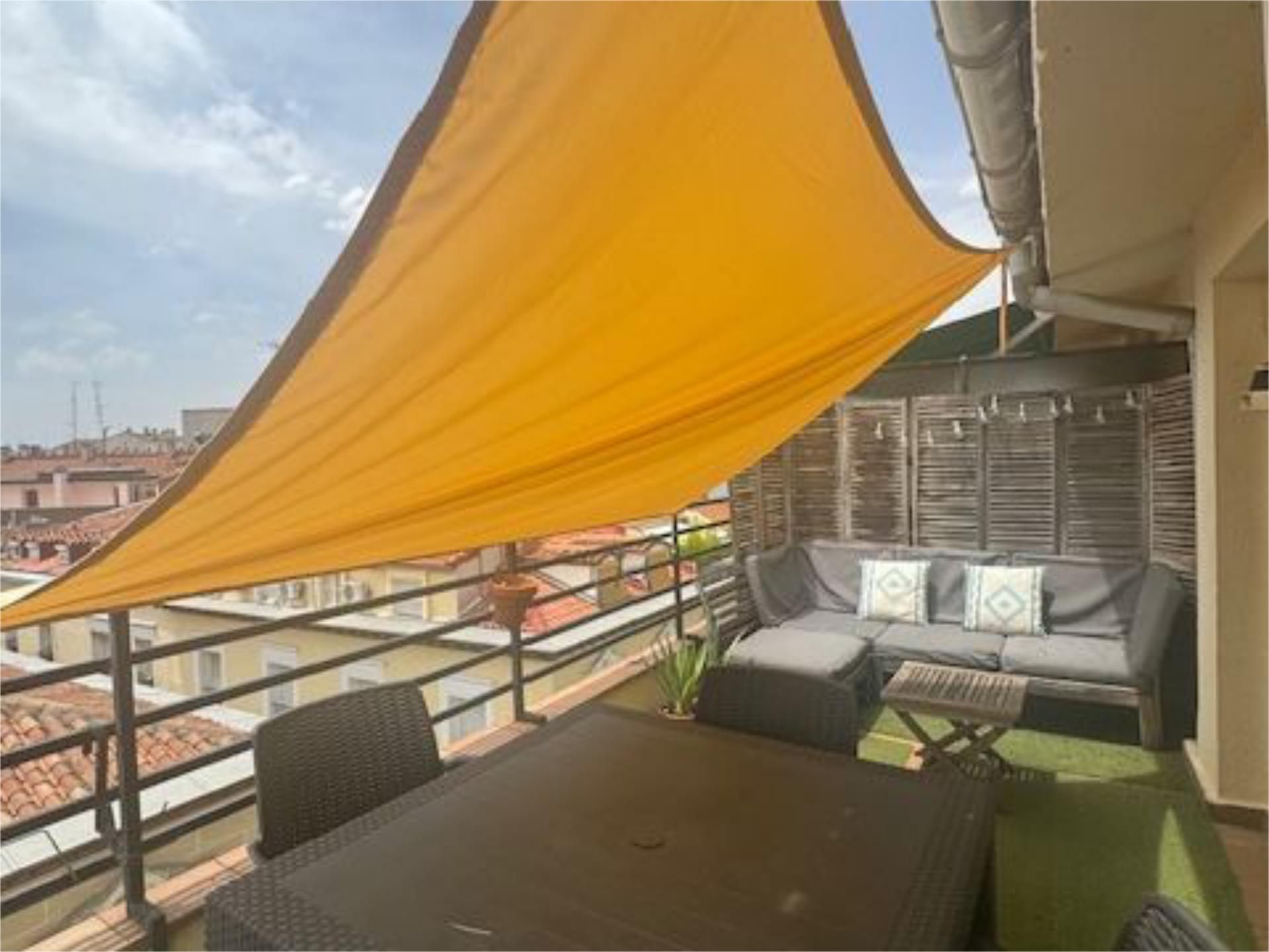 Terrassa de Àtic de lloguer en  Madrid Capital amb Aire condicionat, Terrassa i Balcó