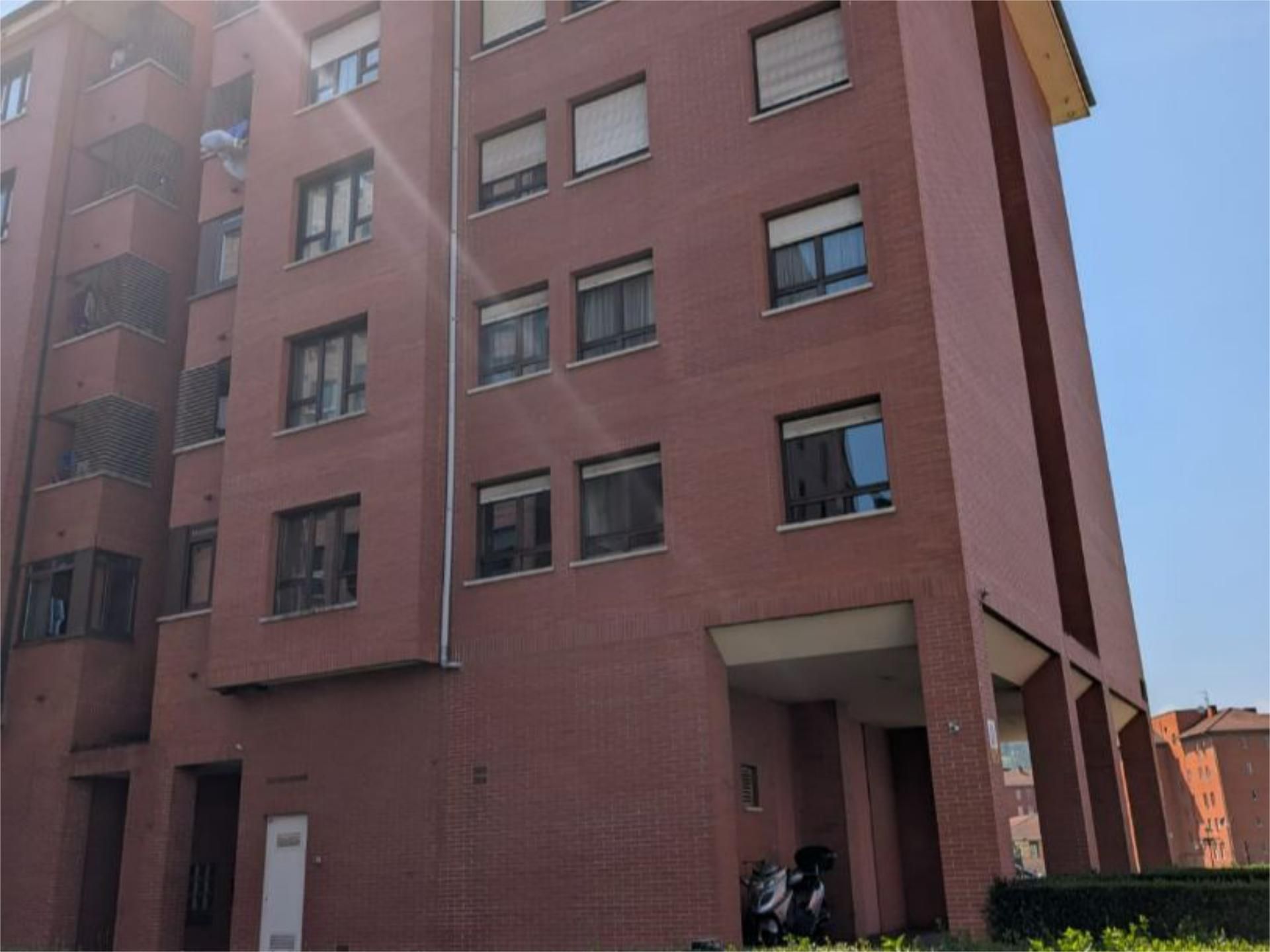 Exterior view of Flat for sale in Oviedo   with Terrace