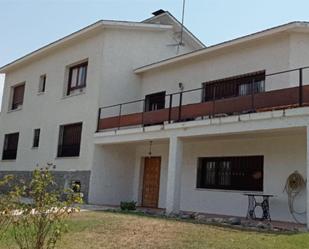 Exterior view of Flat to share in  Zaragoza Capital  with Private garden, Terrace and Swimming Pool