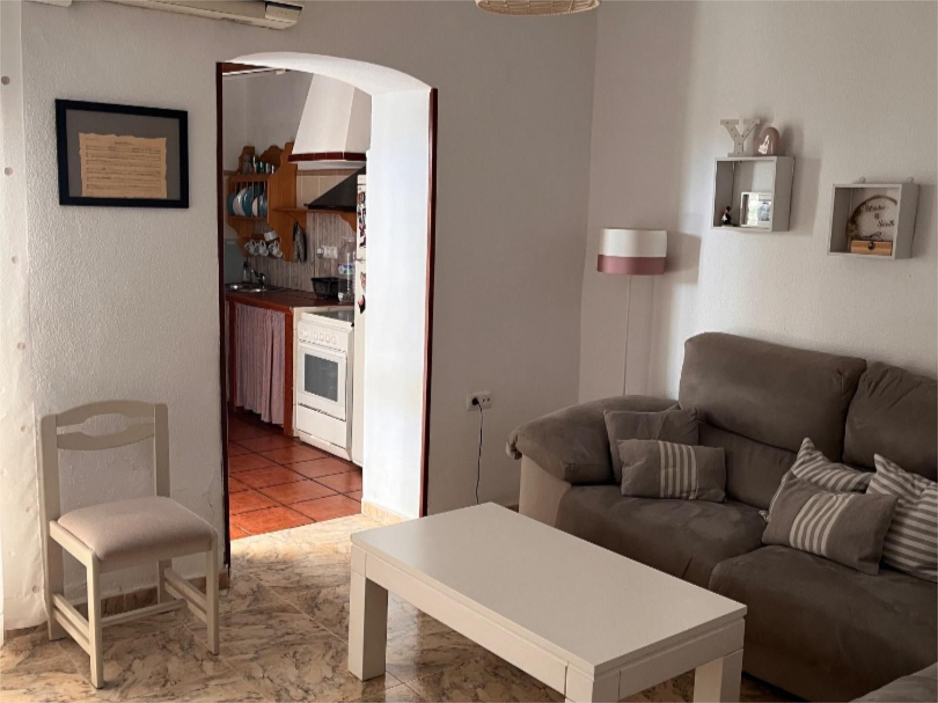Living room of Single-family semi-detached to rent in El Viso  with Air Conditioner