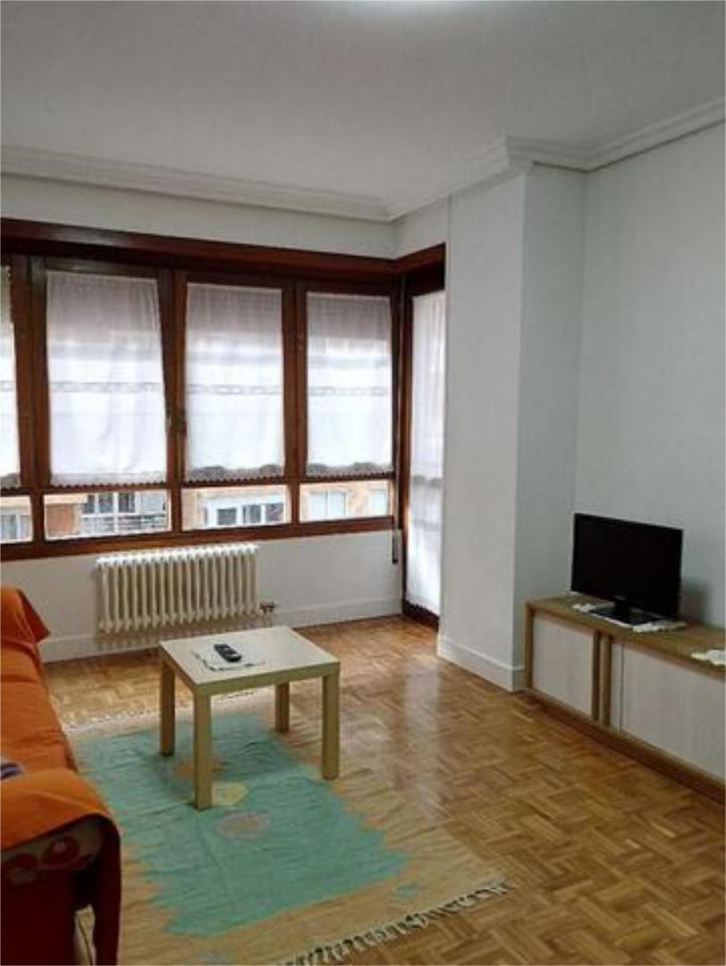 Living room of Flat to rent in  Pamplona / Iruña