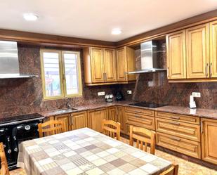 Kitchen of Single-family semi-detached to rent in Curtis  with Heating, Private garden and Terrace