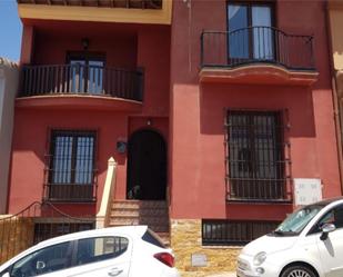 Vista exterior de Casa o xalet de lloguer en Padul amb Aire condicionat, Terrassa i Balcó