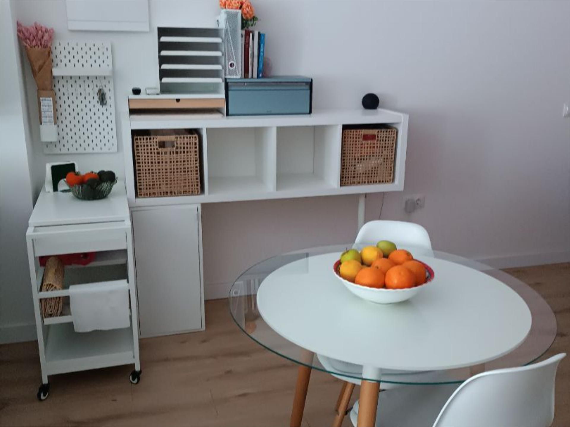 Menjador de Apartament de lloguer en Alicante / Alacant amb Aire condicionat, Calefacció i Parquet