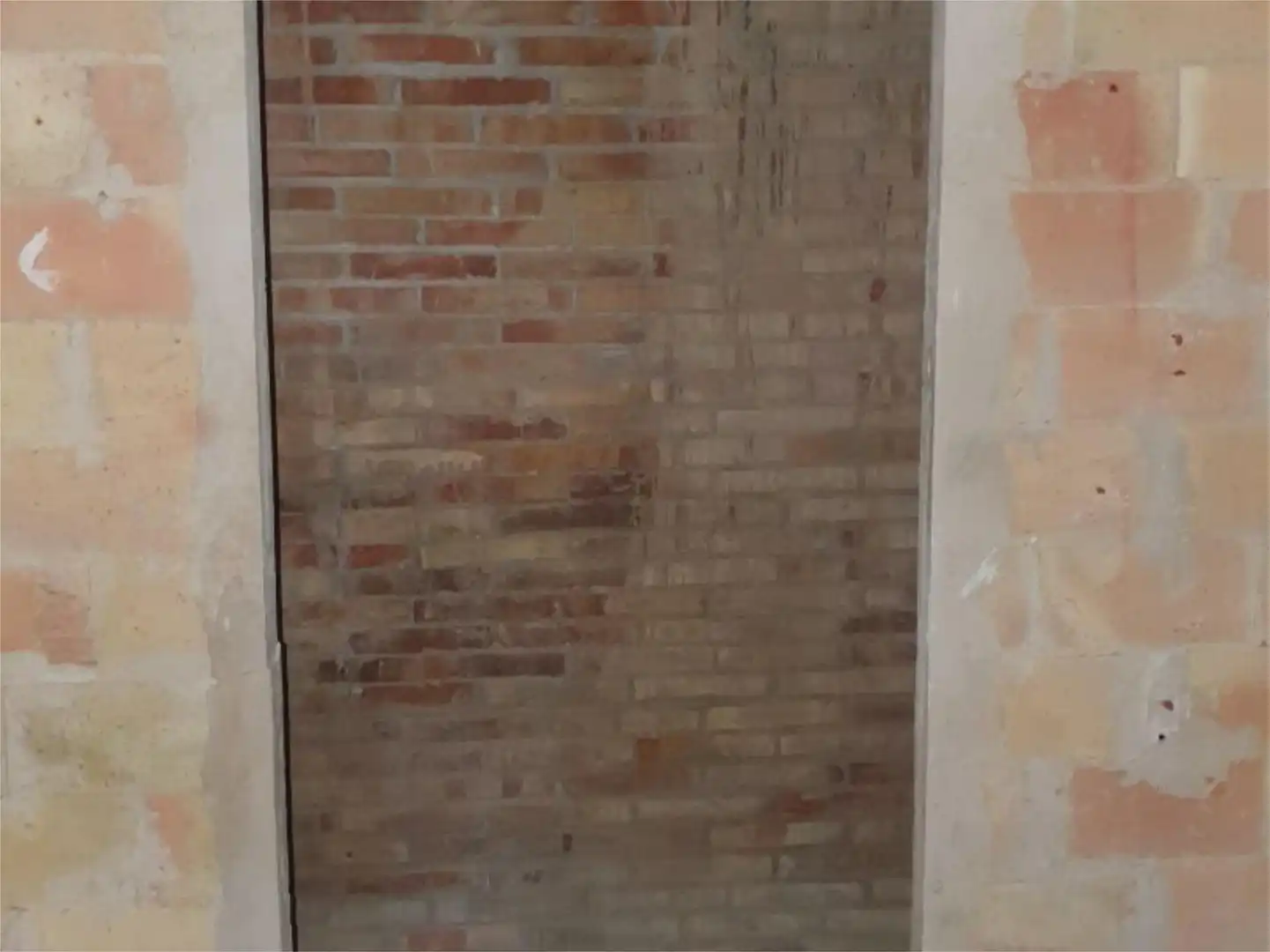 Piso en venta en Passatge Sant Jaume, Deltebre Piso en venta en Deltebre con Jardín privado