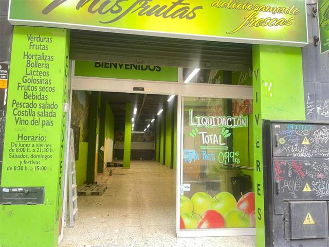 Local comercial en Alquiler en Avenida la Salle, 24 en La Salle - Cuatro Torres