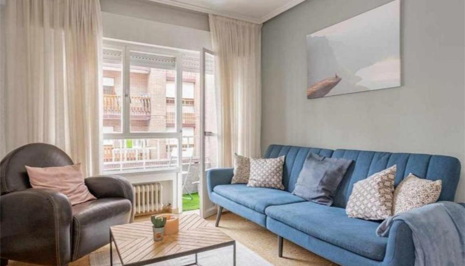 Flat to rent in Avenida de Oviedo, 18, El Berrón - La Carrera, Asturias - image 1 Photo 1 of Flat to rent in Avenida de Oviedo, 18, El Berrón - La Carrera, Asturias