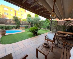 Jardí de Pis en venda en Cerdanyola del Vallès amb Aire condicionat, Terrassa i Piscina