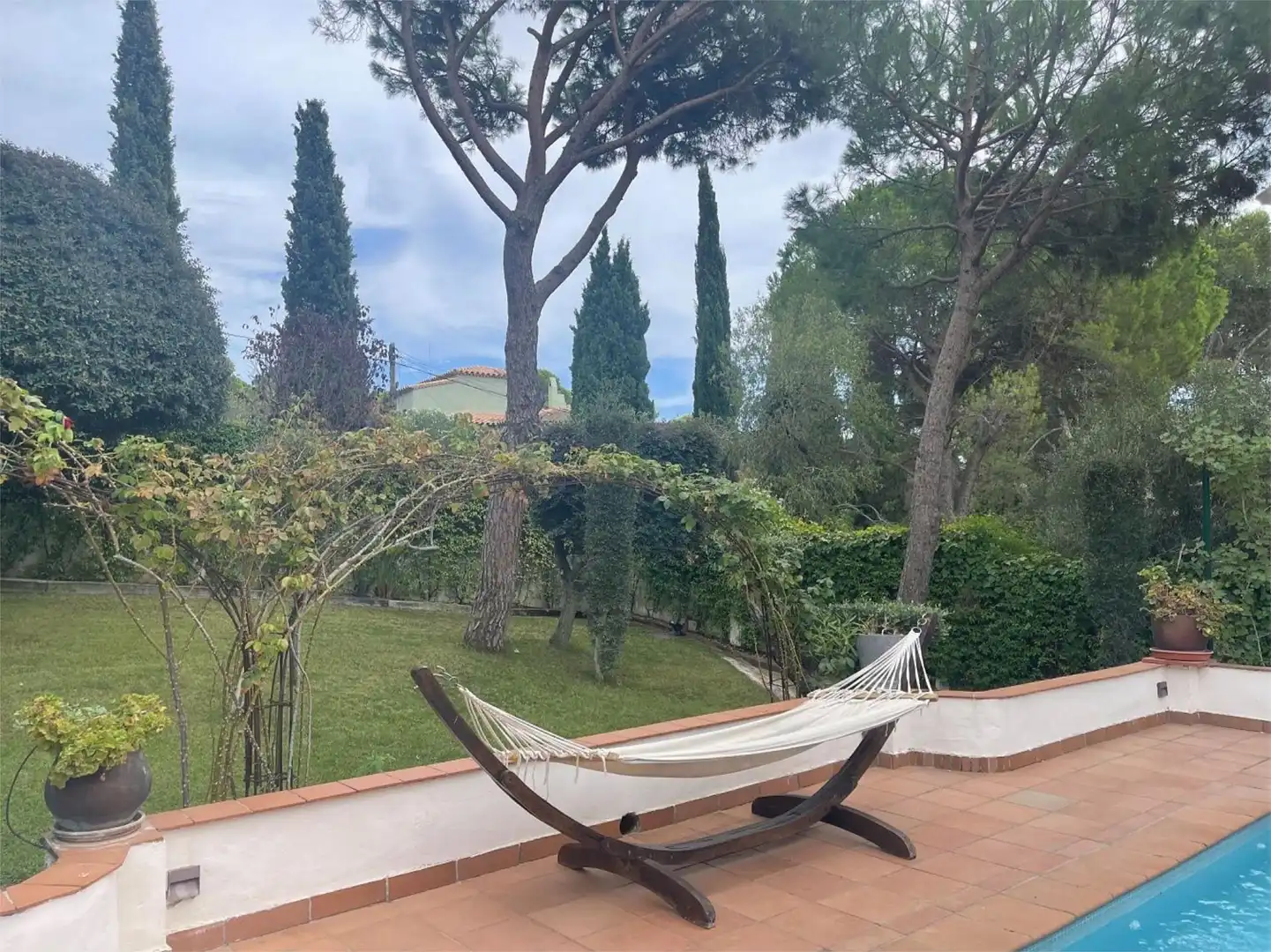 Houses for sale in Carrer Neró, 9, Empúries Garden of Houses for sale in L'Escala with Air Conditioner, Terrace and Swimming Pool