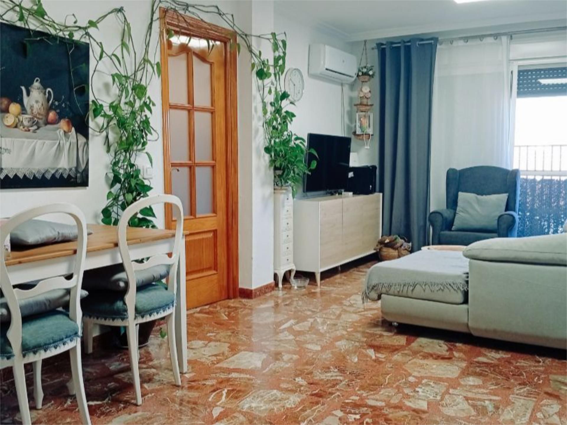 Sala d'estar de Pis en venda en Alcalá de Guadaira amb Aire condicionat, Calefacció i Terrassa