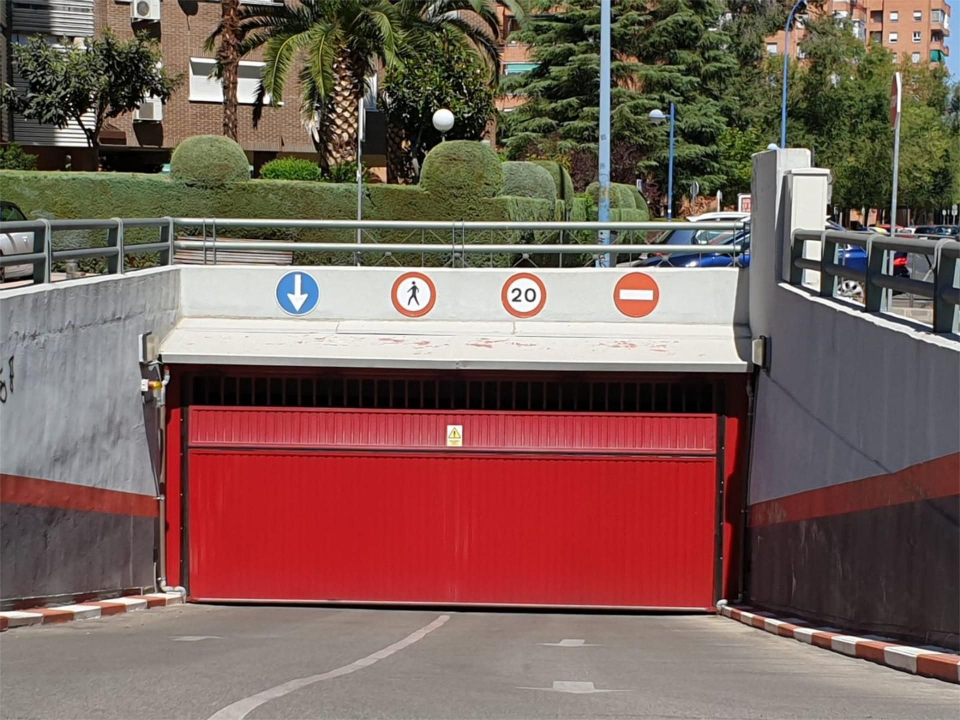 Parking of Garage for sale in Leganés
