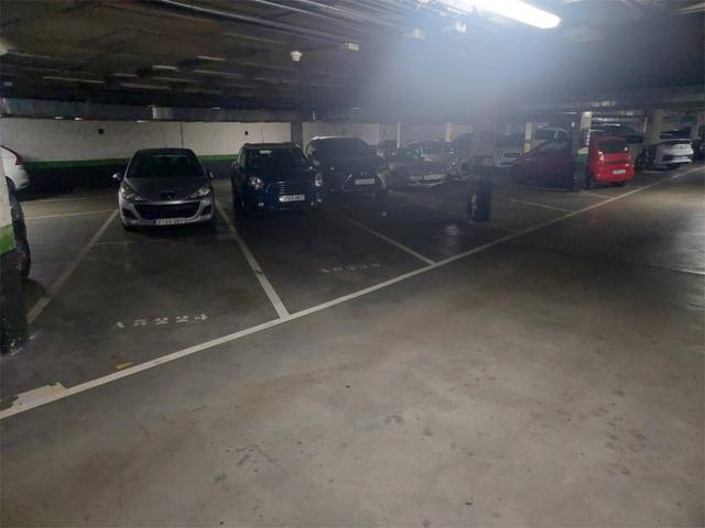 Garaje en Venta en Calle de Juan de Urbieta, 101 en Pacífico