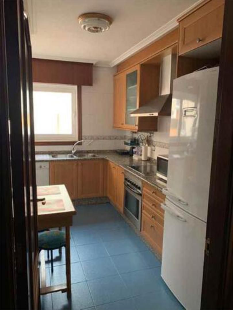 Flat to rent in Castiñeiriño - Cruceiro de Sar
