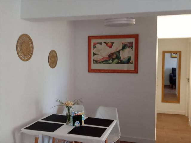 Piso en Alquiler en Calle Puerto de Envalira, 10 en Juan XXIII - Rochelambert