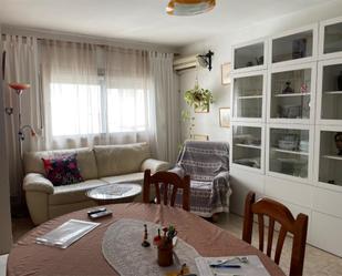 Sala d'estar de Pis de lloguer en Algeciras amb Aire condicionat, Calefacció i Moblat