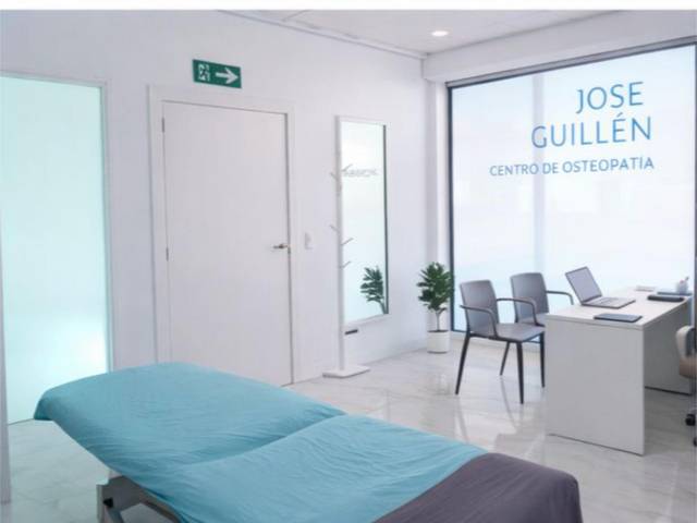 Local comercial en Alquiler en Avinguda de Josep Mª Quadrado, 35 en Camí de Ses Vinyes