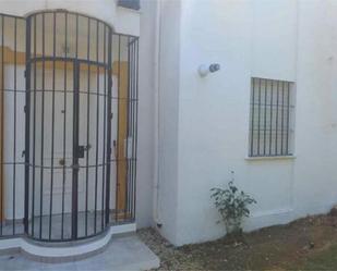 Exterior view of Study to rent in Estepona