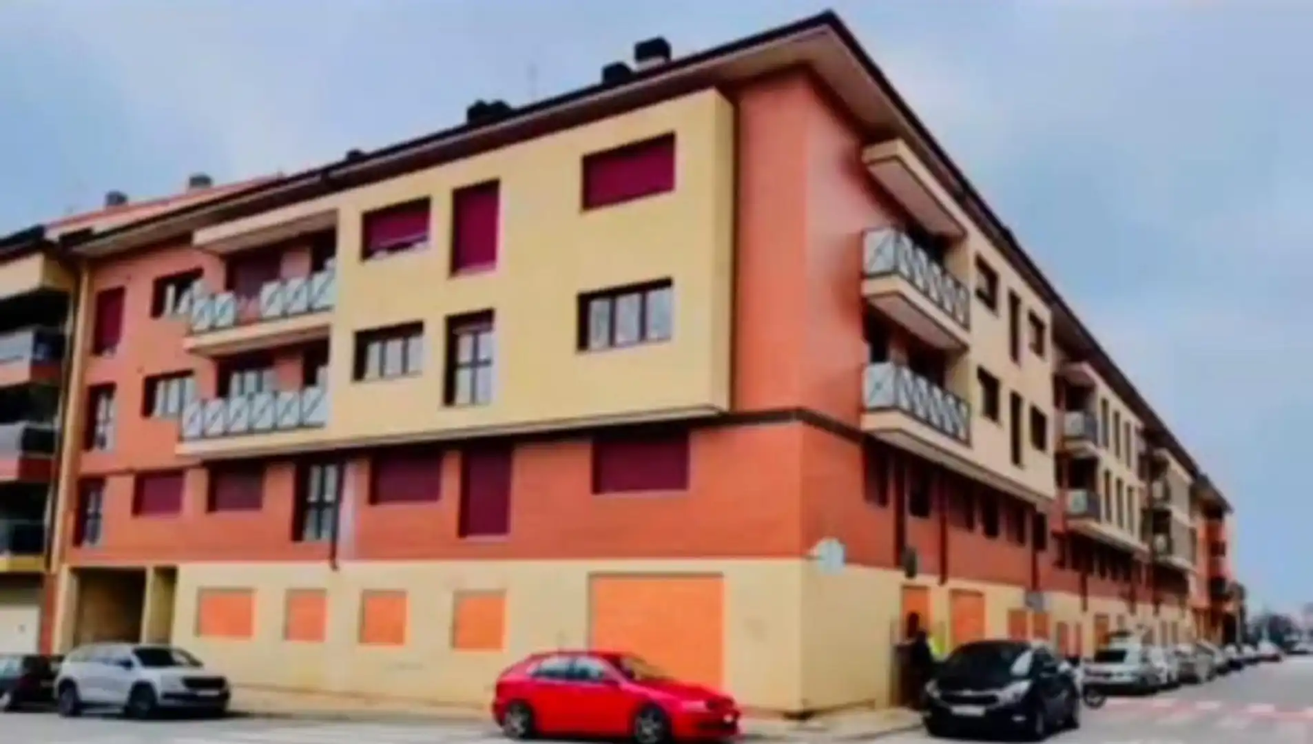 Wohnung zum Verkauf in Calle San Prudencio, 12, Albelda de Iregua Außenansicht von Wohnung zum Verkauf in Albelda de Iregua mit Terrasse