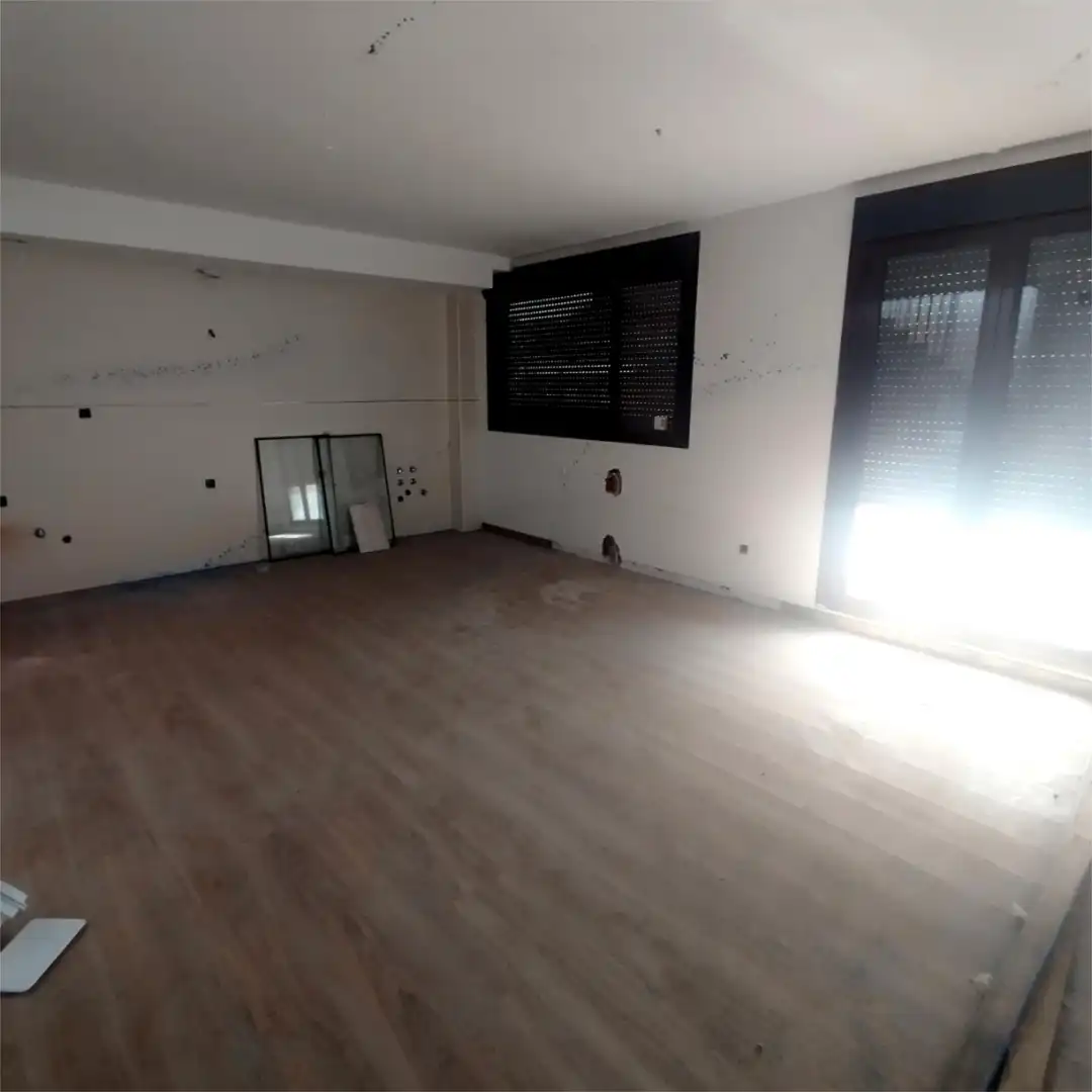 Wohnung zum Verkauf in Calle San Prudencio, 12, Albelda de Iregua Wohnung zum Verkauf in Albelda de Iregua mit Terrasse