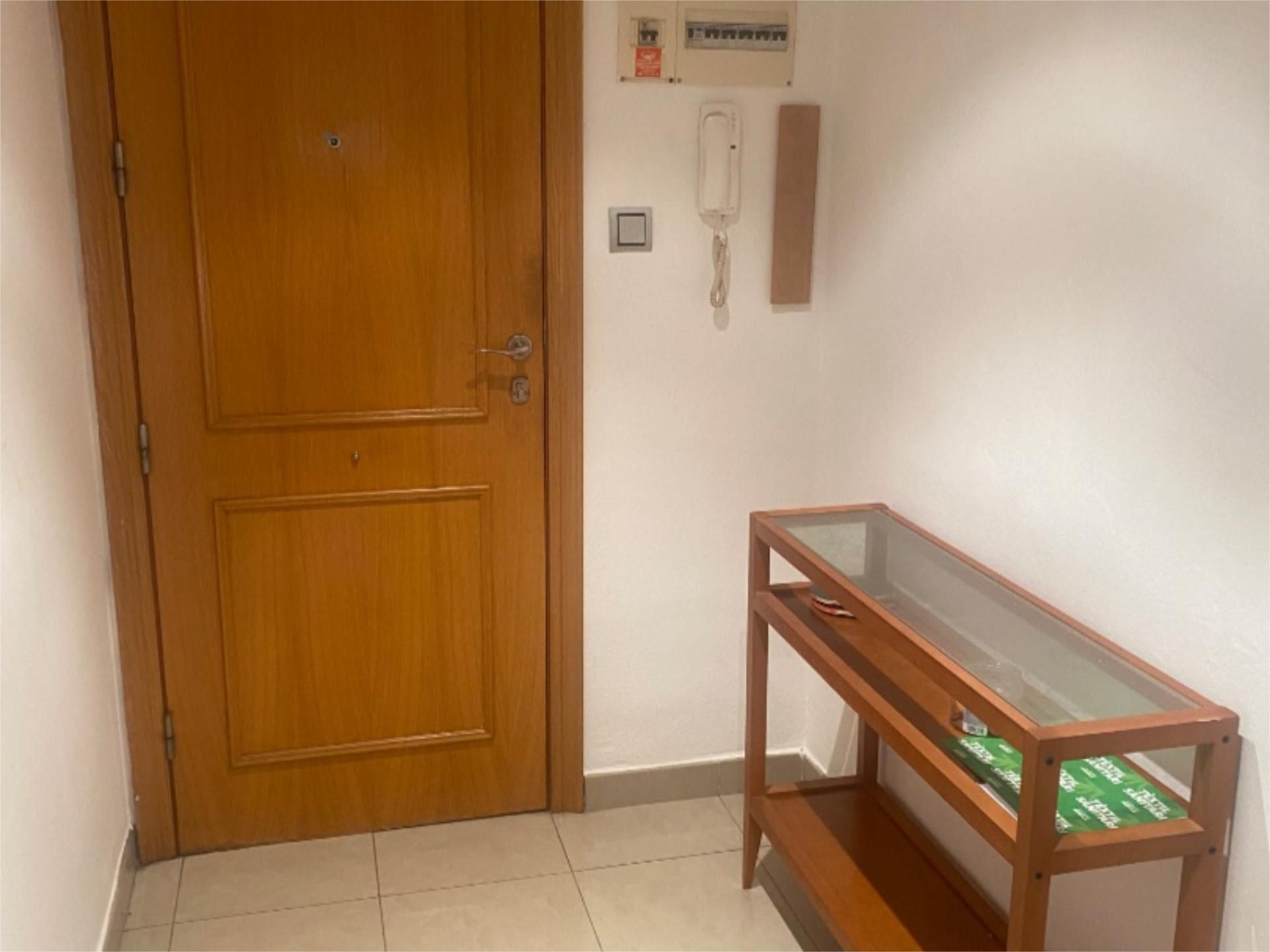 Flat to rent in Sarrià de Ter  with Air Conditioner, Heating and Furnished
