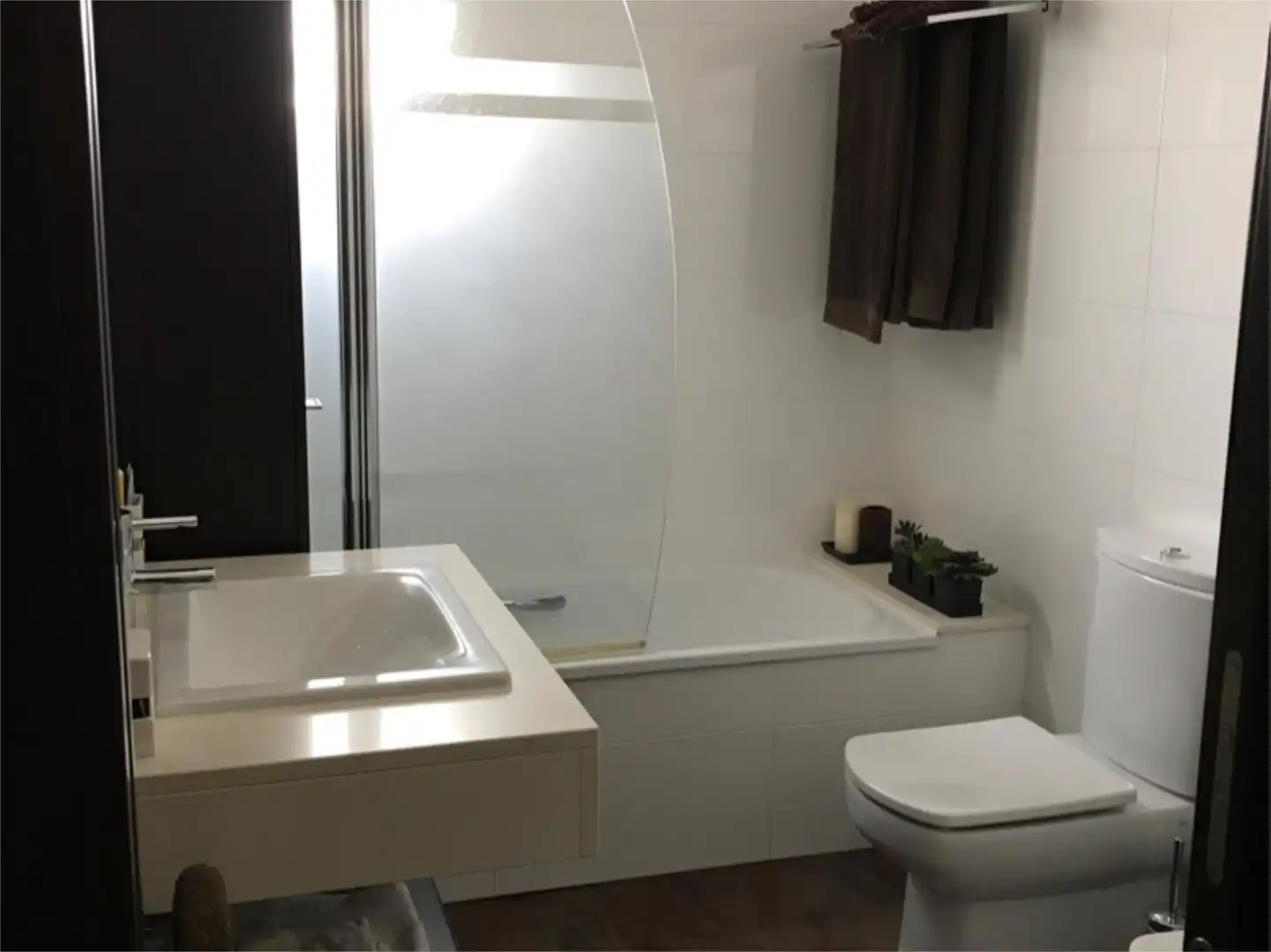 Piso en venta en Calle Gaspar de Montellano, 13, Priego de Córdoba Baño de Piso en venta en Priego de Córdoba con Aire acondicionado, Calefacción y Terraza