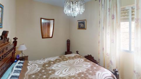 Foto 5 de Casa adosada en venda a Calle Duque Miranda, 6, Caminomorisco, Cáceres