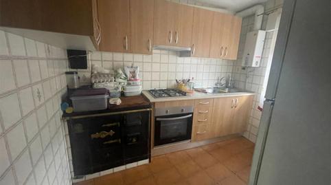 Foto 3 de Casa adosada en venda a Calle Duque Miranda, 6, Caminomorisco, Cáceres