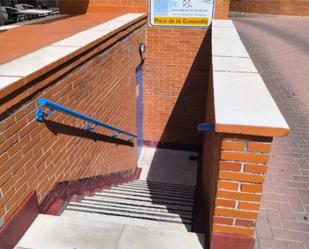 Vista exterior de Garatge de lloguer en Alcobendas
