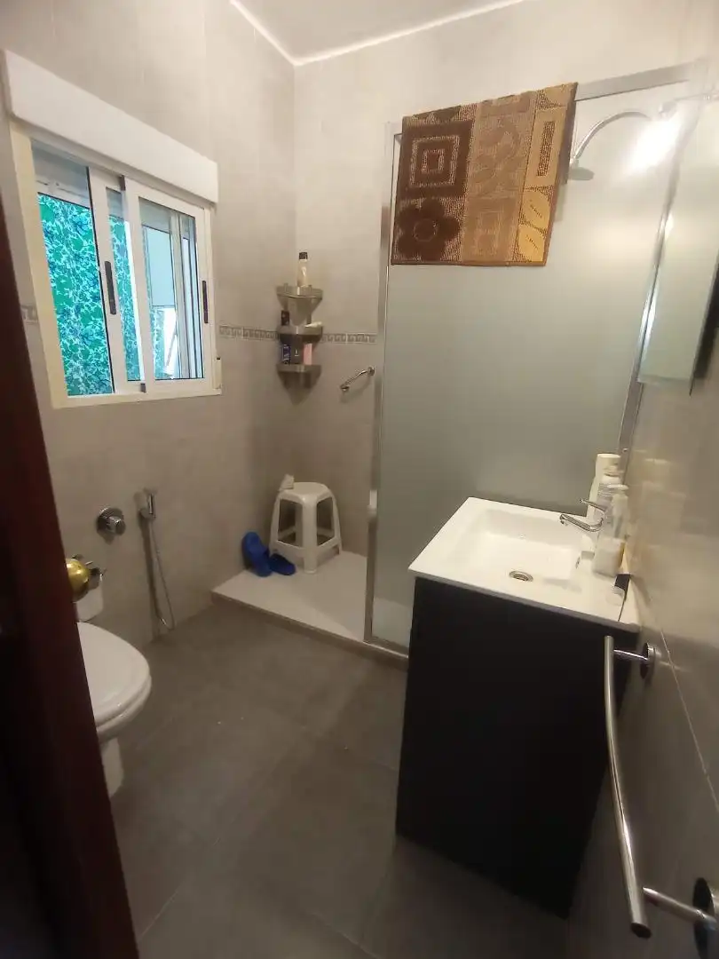 Piso en venta en Carrer de Badalona, 18, Sants Baño de Piso en venta en Barcelona Capital con Aire acondicionado y Balcón