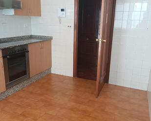 Cuina de Pis en venda en Vigo  amb Terrassa