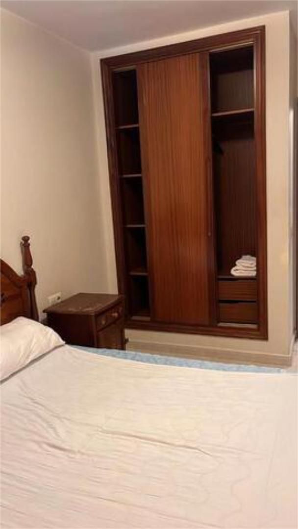 Dormitori de Apartament de lloguer en Granadilla de Abona amb Terrassa, Piscina i Moblat