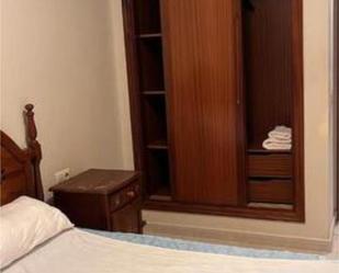 Dormitori de Apartament de lloguer en Granadilla de Abona amb Terrassa, Piscina i Moblat