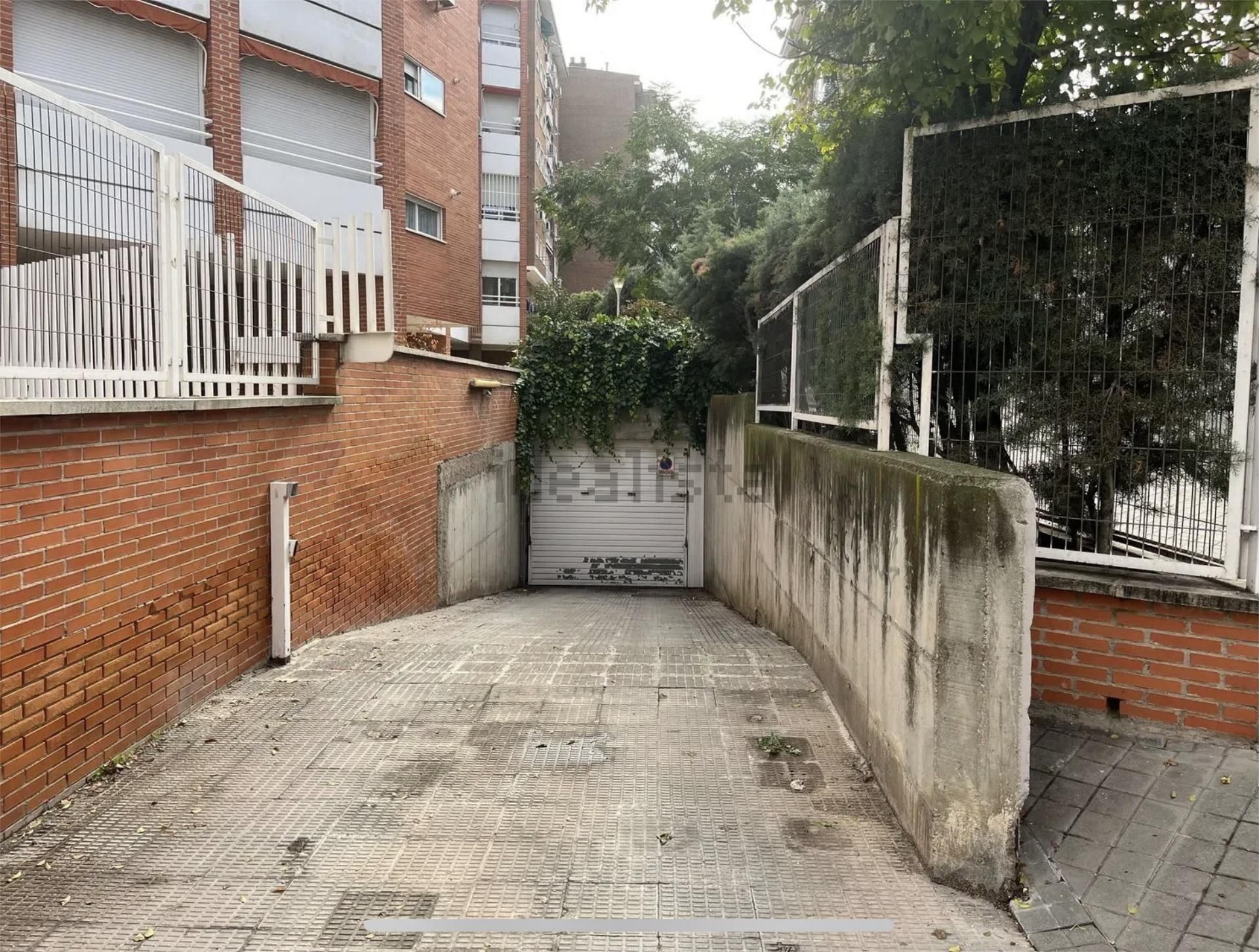 Exterior view of Garage to rent in  Madrid Capital