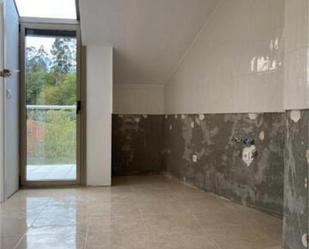 Wohnung miete in Mos mit Heizung, Terrasse und Abstellraum