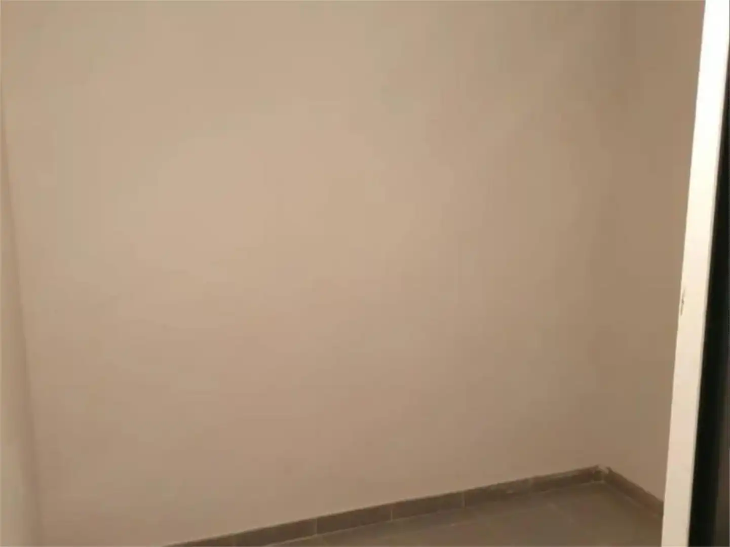 Schlafzimmer von Lagerraum zur Miete in Madrid