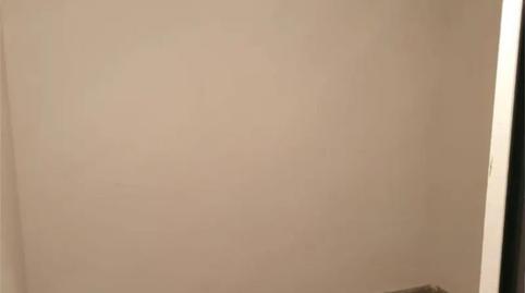 Box room to rent in Calle de la Antracita, 10, Legazpi, Madrid - image 2 Photo 2 of Box room to rent in Calle de la Antracita, 10, Legazpi, Madrid