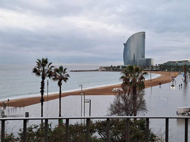 Piso en Venta en Carrer de la Mediterrània, 1 en La Barceloneta