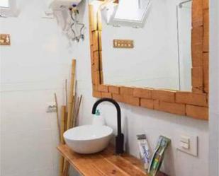 Bathroom of Study to rent in Las Palmas de Gran Canaria
