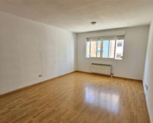 Bedroom of Flat to rent in Móstoles  with Air Conditioner