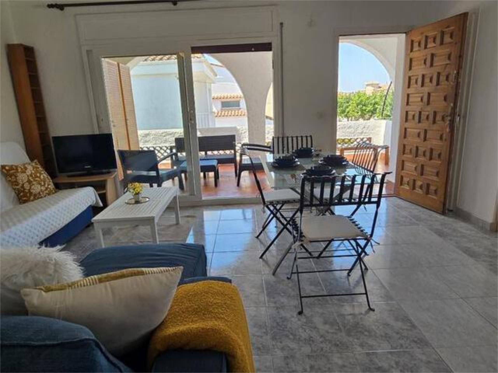 Exterior view of Flat for sale in Empuriabrava  with Terrace and Furnished